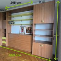 Mobile con armadio, letto a scomparsa e libreria