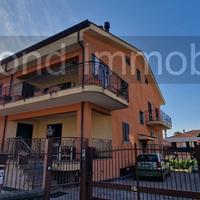 Villetta bifamiliare con giardino a Solicchiata