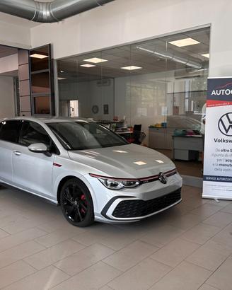 Volkswagen Golf GTI 2.0 TSI DSG