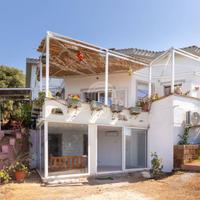 Salmagi, Panoramica Villa Trilivelli con piscina