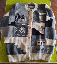 Cardigan pura lana fatto a mano