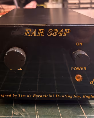 EAR Yoshino 834P preamplificatore phono a valvole