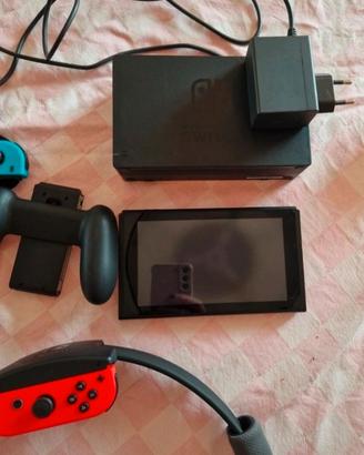 Nintendo Switch originale completa
