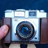 Macchina fotografica vintage Contina 