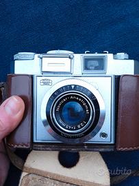 Macchina fotografica vintage Contina 