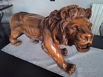 scultura in legno