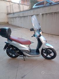 Peugeot Tweet 125 - 2016