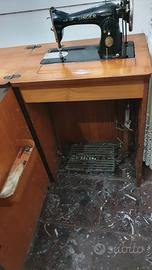 Macchina da cucire Singer originale d’epoca