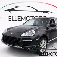 Porsche Cayenne 4.8 Turbo tiptronic FL