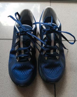 Scarpe da ginnastica 
