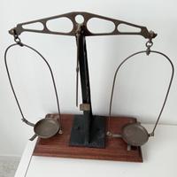bilancia antiquariato