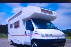 Camper monoscocca 2.5 TD