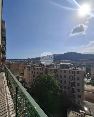 PORZIONE DI TRIFAMILIARE A GENOVA
