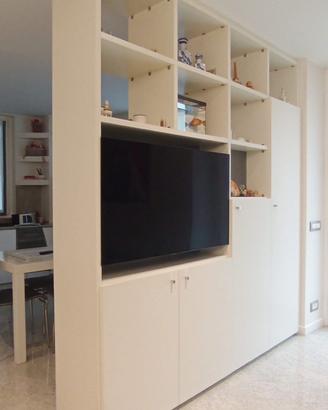 MOBILE DI FALEGNAMERIA