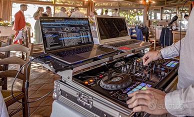 Pioneer ddj 800 + flight case