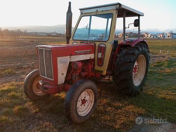 Trattore International 724