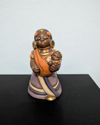 Thun Africana con bimbo (Popoli del mondo)