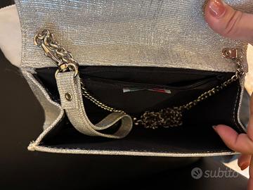 Pochette argento