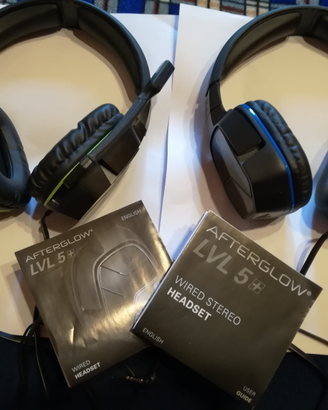 Level 5 afterglow headset per Ps4 Xbox One cuffie