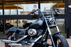 Harley-davidson Dyna Street Bob SIX SPEED