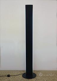 Lampada da terra design doppia luce alogena e neon