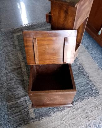 Cubo in legno contenitore