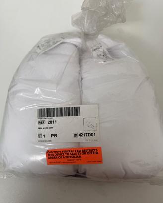 Guanti antigraffio per anziani