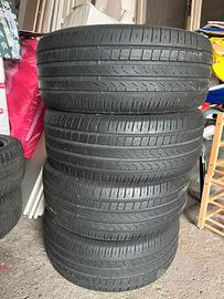 4 Gomme Estive Pirelli Scorpion 255/45 R19 100V