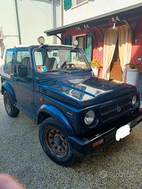 Suzuki Samurai