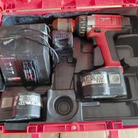 Avvitatore a batteria MILWAUKEE