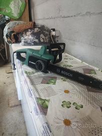motosega elettrica  Bosch universalchain 40