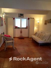 APPARTAMENTO USO UFFICIO