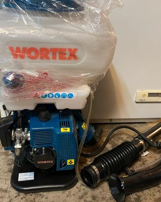 Spruzzatore atomizzatore da spalla a motore.