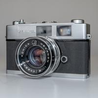 KONICA AUTO 52 con ottica