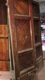 PORTONE INGRESSO IN LEGNO