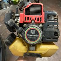 Decespugliatore Kawasaki TJ 24