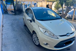 Ford Fiesta GPL 1.4 Titanium cambio automatico