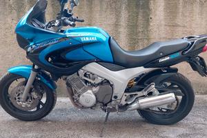 Yamaha TDM 850 twin