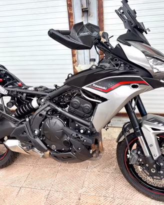 Kawasaki versys 650 ricambi Versys 650 2022