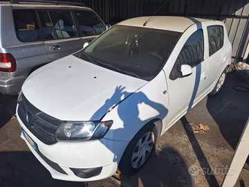Dacia Sandero GPL anno 2015