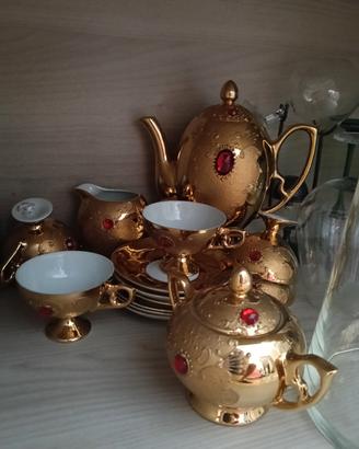 servìzio caffè in oro zecchino 