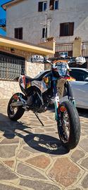 motard ktm 690 