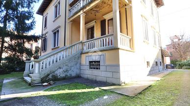 PORZIONE DI TRIFAMILIARE A REGGIO NELL'EMILIA