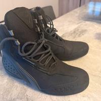 Stivaletti moto donna come nuovi
