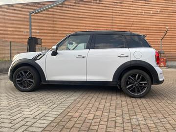 MINI COOPER SD