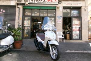 Piaggio Beverly SPORT TOURING 350 abs asr