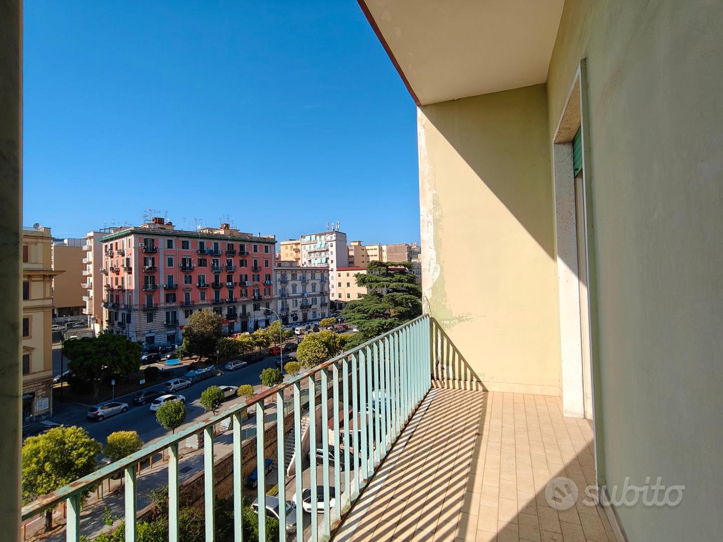 Apartment in Napoli, San Ferdinando, Municipalità 1 - Vista 2