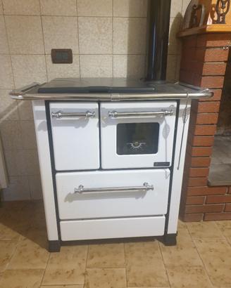 cucina a legna nordica extraflame