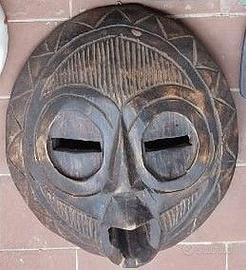 maschera in legno