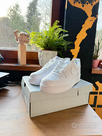 Nike Air Force 1 bianche, taglia 45